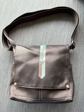 Queen Bee crossbody- Black Vegan Leather Crossbody Bag with Teal Accent